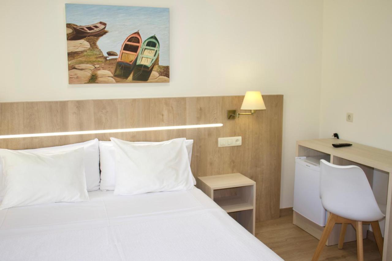 Hotel Playa De *